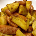 ☆RHS☆'s cooksnap of when they made じゃがいもとウインナーのカレー炒め.