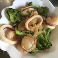 makira108's cooksnap of when they made シーフードミックスとブロッコリーの塩炒め.