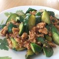 kako0901's cooksnap of when they made 簡単！キュウリと鶏ひき肉のピリ辛味噌炒め.
