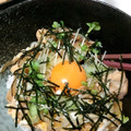 kanadekaze's cooksnap of when they made めんつゆで簡単！とろとろ親子丼.