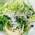 ひぃたろぉ～♪'s cooksnap of when they made 釜揚げしらすのGOMAサラダうどん.