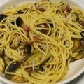 ゆでたまごの達人's cooksnap of when they made 梅とツナとナスのペペロンチーノ☆.