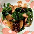 seka854's cooksnap of when they made ✿タコとニンニクのバジル炒め✿.