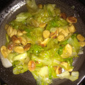 ルリカラクサ's cooksnap of when they made お弁当に◎魚肉ソーセージとレタスの炒め物.