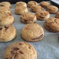 truemoon's cooksnap of when they made 超簡単☆HMでスタバ風チョコスコーン.
