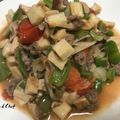 働く女子の台所's cooksnap of when they made 極旨♪牛肉とトマトのイタリアン野菜炒め.