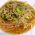 Jyohana's cooksnap of when they made ニラともやしの塩あんかけ焼そば.