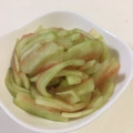 papikun's cooksnap of when they made 捨てないで～スイカの皮の浅漬け.