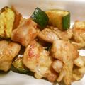 きたき's cooksnap of when they made 簡単♪鶏もも肉とズッキーニのカレー炒め.