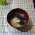 ラリー＆サラ's cooksnap of when they made 豆腐とわかめの味噌汁.