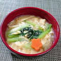カルン's cooksnap of when they made 小松菜と油揚げと卵の味噌汁.