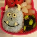ジョーンズママ's cooksnap of when they made 子供&旦那様のキャラ弁マイク&サリー.