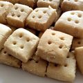 なっぽん1003's cooksnap of when they made 簡単キューブ型ボタンクッキー❁﻿.