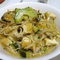 ハナレ's cooksnap of when they made 厚揚げとズッキーニのエノキ炒め.