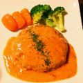しゃぽにんにん's cooksnap of when they made ステーキ職人直伝トマトクリームハンバーグ.