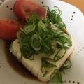 うさこママ★'s cooksnap of when they made 玉ねぎドレッシングであっさり冷奴.