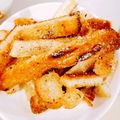 mykym's cooksnap of when they made 昔ながらの揚げパンの耳.