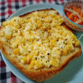 ジョリポン's cooksnap of when they made ゆで卵とコーンとチーズのマヨトースト☆.