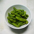 ピーナッツ子♪'s cooksnap of when they made だれでも簡単！基本の枝豆(下処理～).