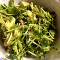 mihonakari's cooksnap of when they made 豆苗、アボカド、ツナの簡単サラダ.