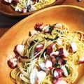 金魚のひらり's cooksnap of when they made タコのオイルパスタ.