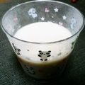 りょうびん's cooksnap of when they made 新年に♡ミルクと白餡の白い羊羹.