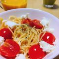 クック3F8NAH☆'s cooksnap of when they made ミニトマトとモッツァレラのパスタ.