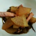 toroaki's cooksnap of when they made イカと大根のピリ辛煮物.