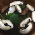 amileamila's cooksnap of when they made 簡単★三つ葉と椎茸のお吸い物.