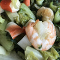 ゆりたっきぃ's cooksnap of when they made 丸ごとレタスとかにかまのオイスター炒め♪.