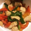 ＊にょにょん＊'s cooksnap of when they made 鶏むね肉とパプリカのココナッツオイル炒め.