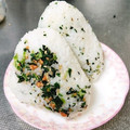 レンコンママ's cooksnap of when they made さつま揚げのおにぎり★天むす風.