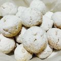 かなちゃそ☻'s cooksnap of when they made 簡単ホロホロ♡アーモンドボール♡.