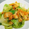 MAMI☆R's cooksnap of when they made 鶏胸肉とレタスのオイスターソース炒め.