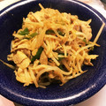 chamamaz's cooksnap of when they made 簡単！プチっと鍋でキムチもやし炒め.