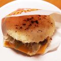 ワンダーチェリー's cooksnap of when they made キャンプ飯★残ったご飯簡単ライスバーガー.