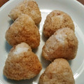 とも・たいママ's cooksnap of when they made 簡単、焼肉のたれで焼きおにぎり.