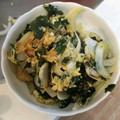 ☆ぽん助☆'s cooksnap of when they made わかめ✿玉ねぎ✿卵炒め.