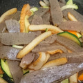 クックBKOS81☆'s cooksnap of when they made 割下で簡単♪こんにゃくと長てんのきんぴら.