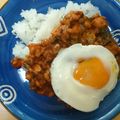 庭のめだか's cooksnap of when they made 意外といい？納豆入りドライカレー.