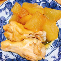 まゆ＊。's cooksnap of when they made 冬瓜と鶏手羽の煮物.