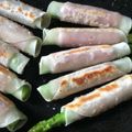 ラテ柴's cooksnap of when they made 餃子の皮でアスパラ巻き.