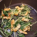 haturi's cooksnap of when they made 簡単一品水菜と油揚げのお浸し.