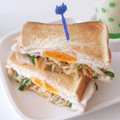 まんまるまうちゃん's cooksnap of when they made ☆野菜炒めと目玉焼きのトーストサンド☆.
