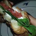 hawaiisunny's cooksnap of when they made カプレーゼ風クロワッサンサンド。.