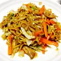 2児母☆手抜き夫弁当's cooksnap of when they made 手作りソースで♪やみつき焼きそば！.