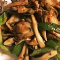 ＊にょにょん＊'s cooksnap of when they made 舞茸キムチ炒め.