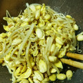 もいこ196482's cooksnap of when they made もやしのにんにくゴマ和え♪.