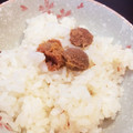 ラムセス３世's cooksnap of when they made 梅仕事最後の、梅の種の炊き込みご飯。.