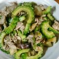 まつねぇ７２１６'s cooksnap of when they made 豚バラゴーヤ夏野菜のオイスターソース炒め.